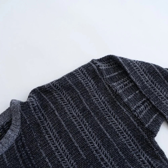 Vintage Croft  & Barrow Gray and Black 3D Pattern Crew Neck Sweater XL (8% Wool) - Picture 8 of 9